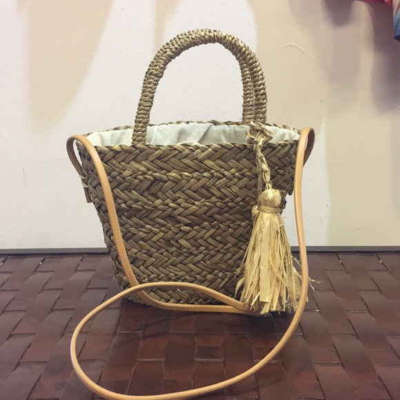 Hat Attack Petite Seagrams Tote - Picture 3 of 6